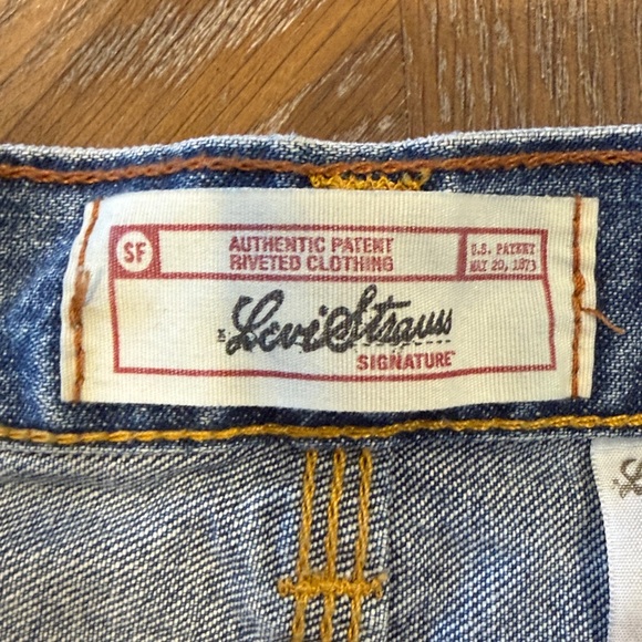 Levi's Classic Relaxed Fit Denim Jeans 32X34 - Picture 5 of 8